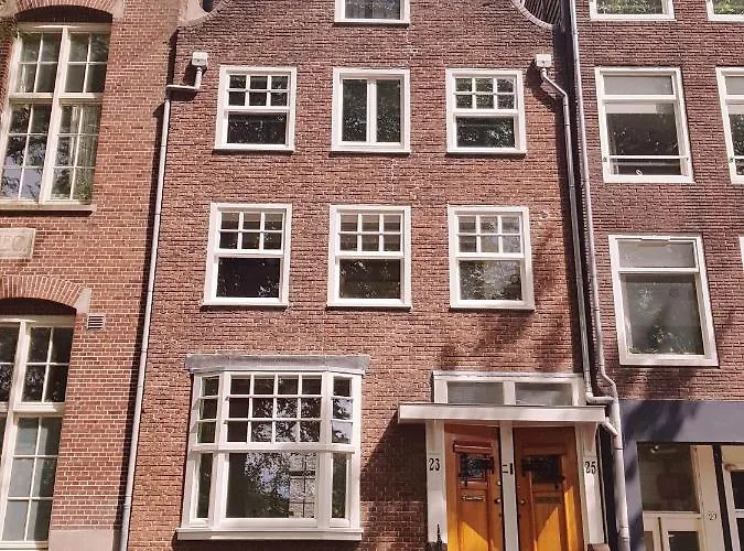 Bed & Breakfast 23 Sous